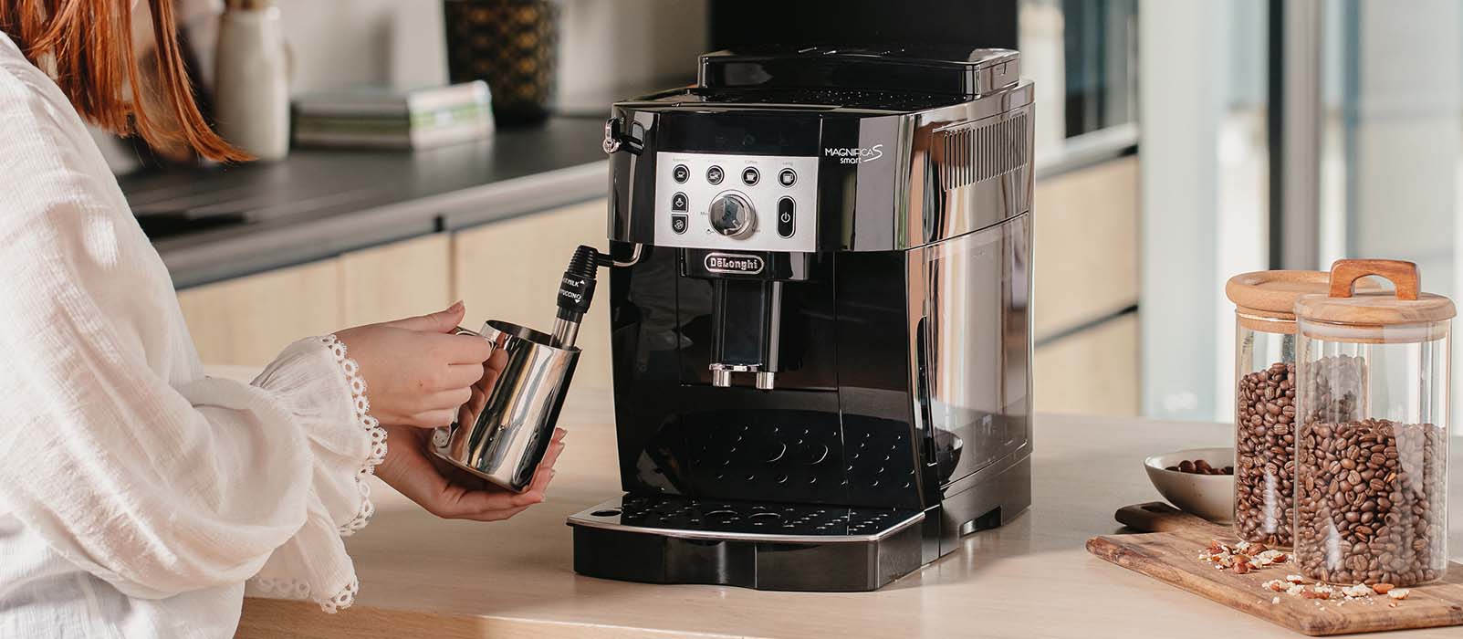 DELONGHI Machine à café expresso avec broyeur ECAM290.61.B - Noir pas cher  