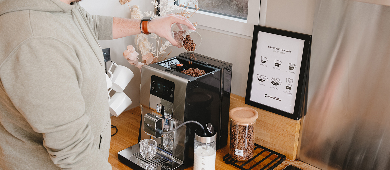 Machine à café grains robot broyeur Krups Arabica LATTE - EA819N10