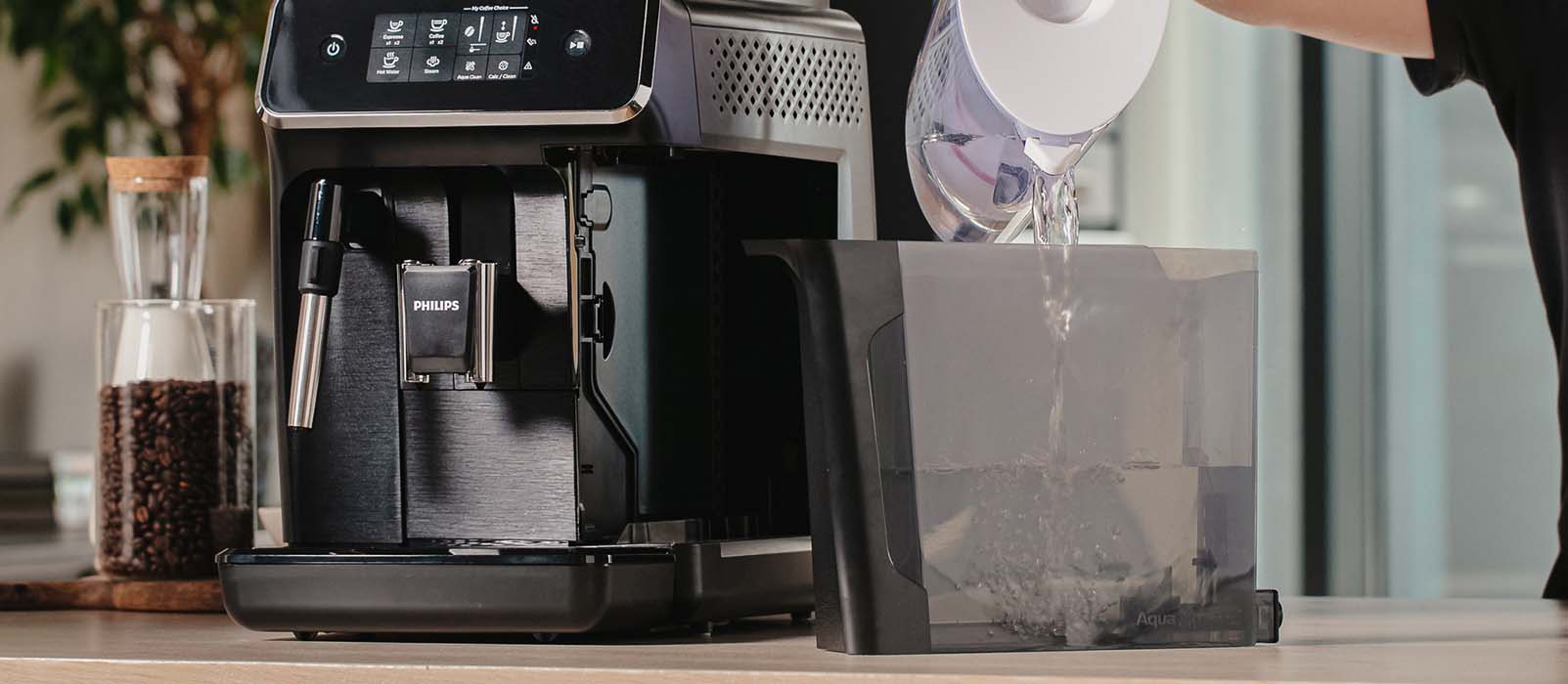 Comment installer le filtre à eau AquaClean dans ma machine à café
