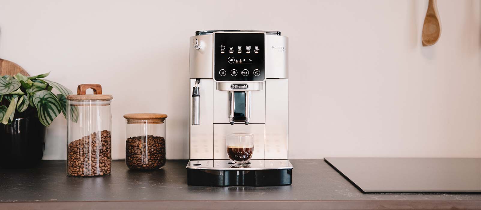 Truc facile pour détartrer votre machine à café (2 ingrédients